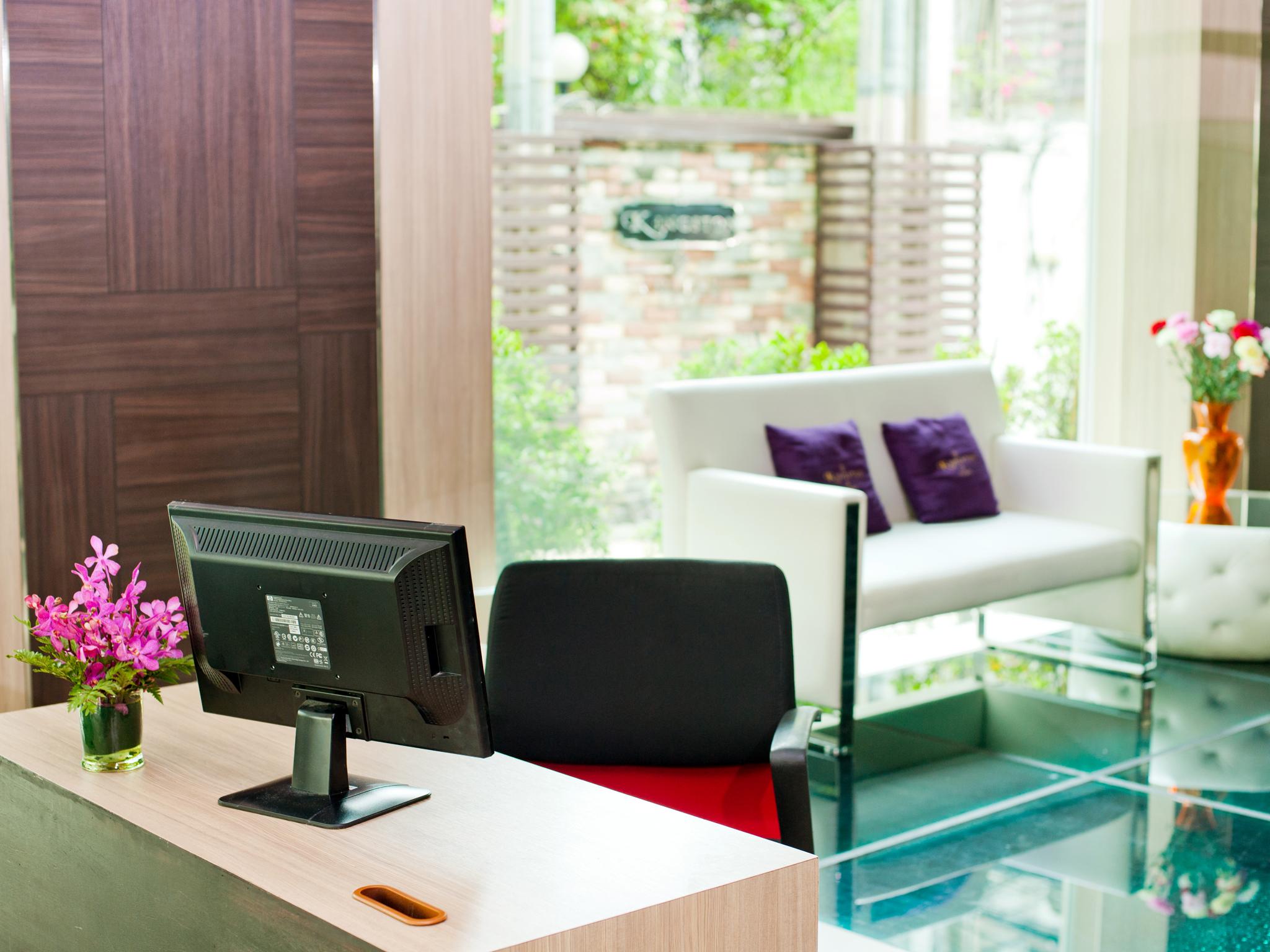 Kingston Suites Bangkok Dış mekan fotoğraf
